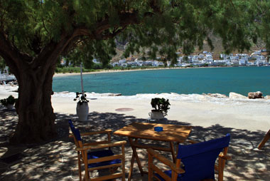 Δωμάτια Ζερβός στη Σίφνο